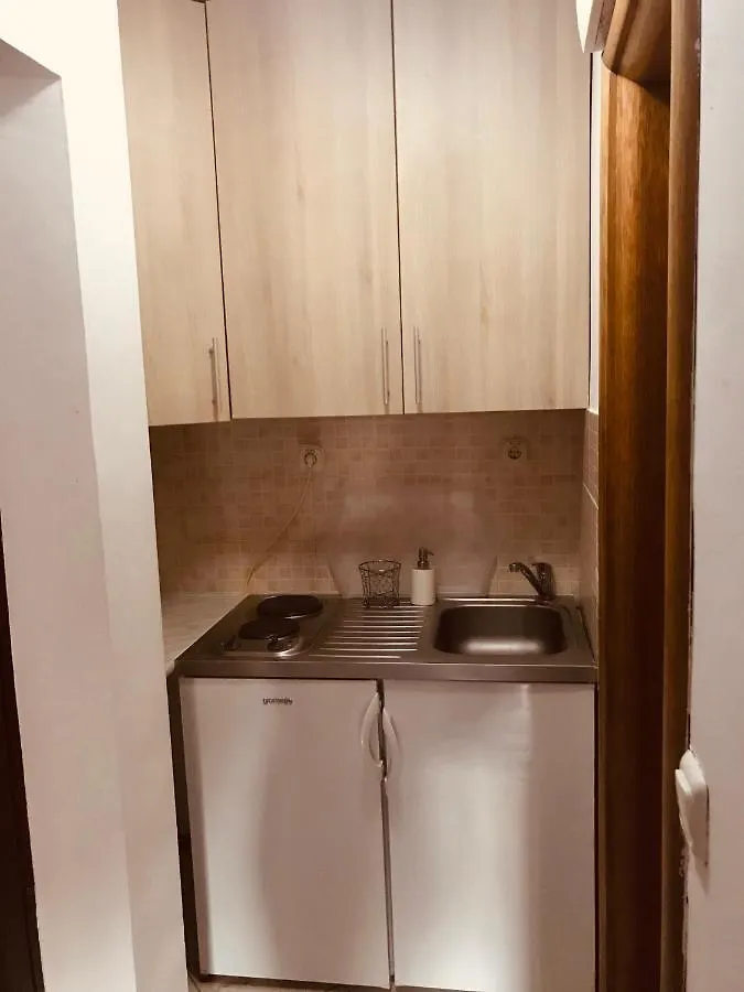 Dobrinj Kristina Apartmanhaz 아파트 0*,  크로아티아